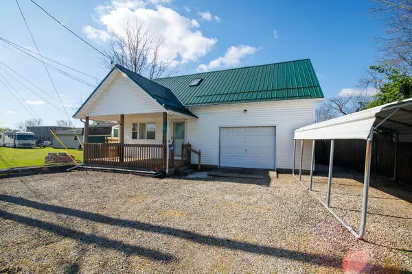 581 E Main Street, Circleville, OH 43113