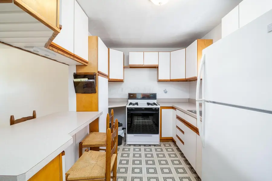 581 E Main Street, Circleville, OH 43113 - #2