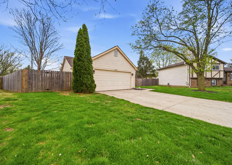 3079 Meadowshire Court, Dublin, OH 43017 - #2