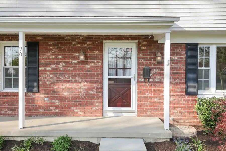 90 Highland Avenue, Worthington, OH 43085 - #3