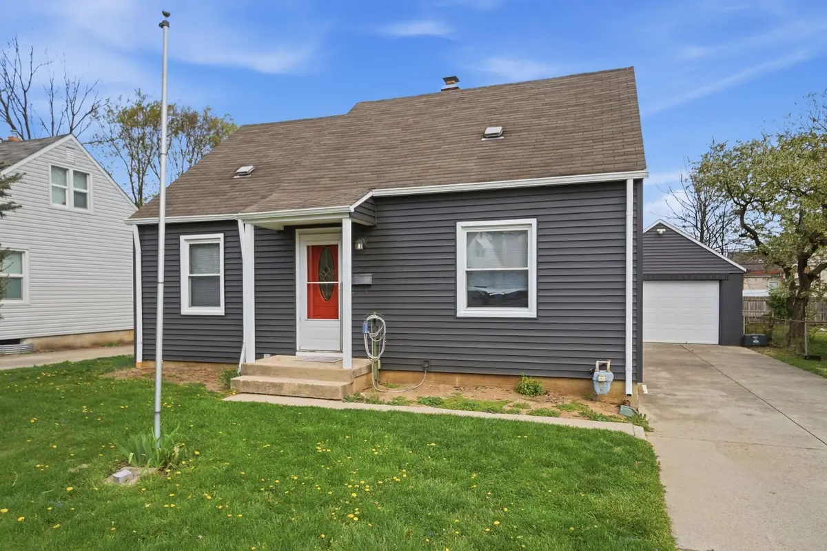 912 W 11th Avenue, Columbus, OH 43212 - #1