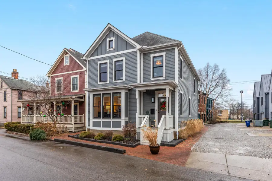 135 Punta Alley, Columbus, OH 43201 - #3