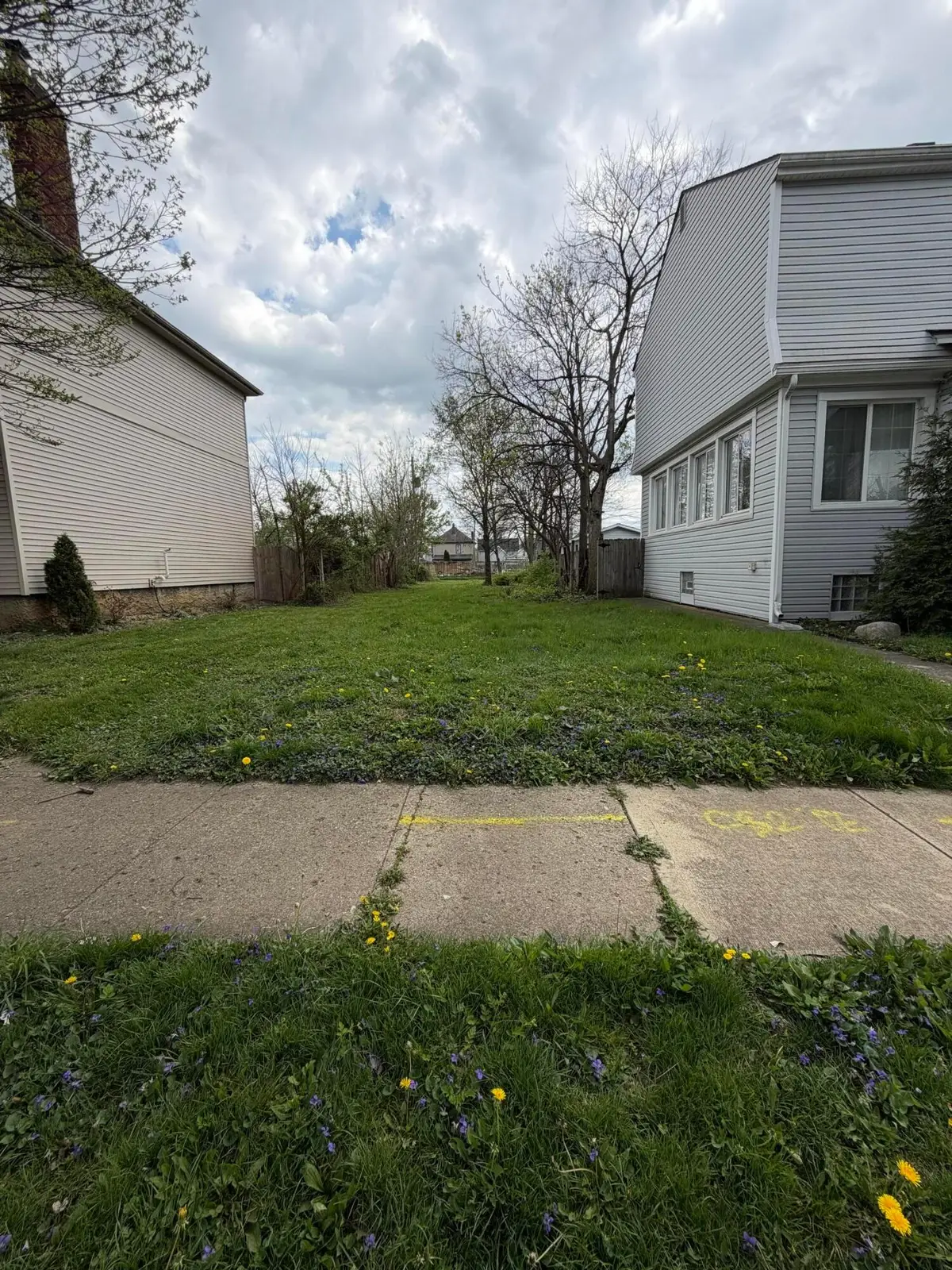 565 E Mithoff Street, Columbus, OH 43206 - #1