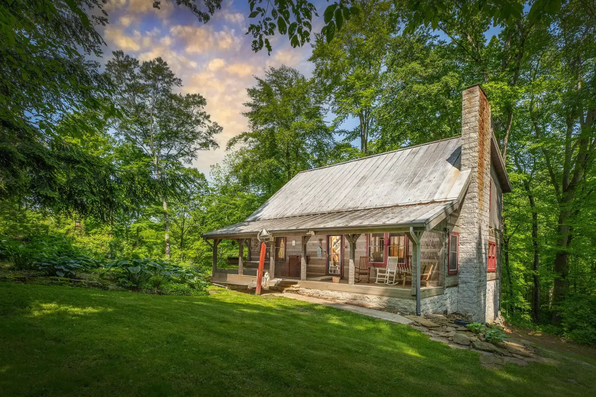 9757 Old Delaware Road, Mount Vernon, OH 43050 - #1