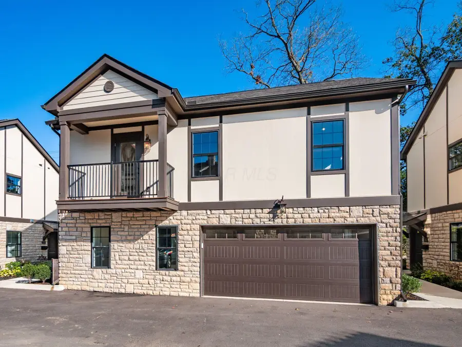 2015 W 5th Avenue, Columbus, OH 43212 - #2