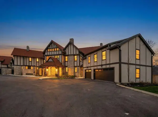 2015 W 5th Avenue, Columbus, OH 43212