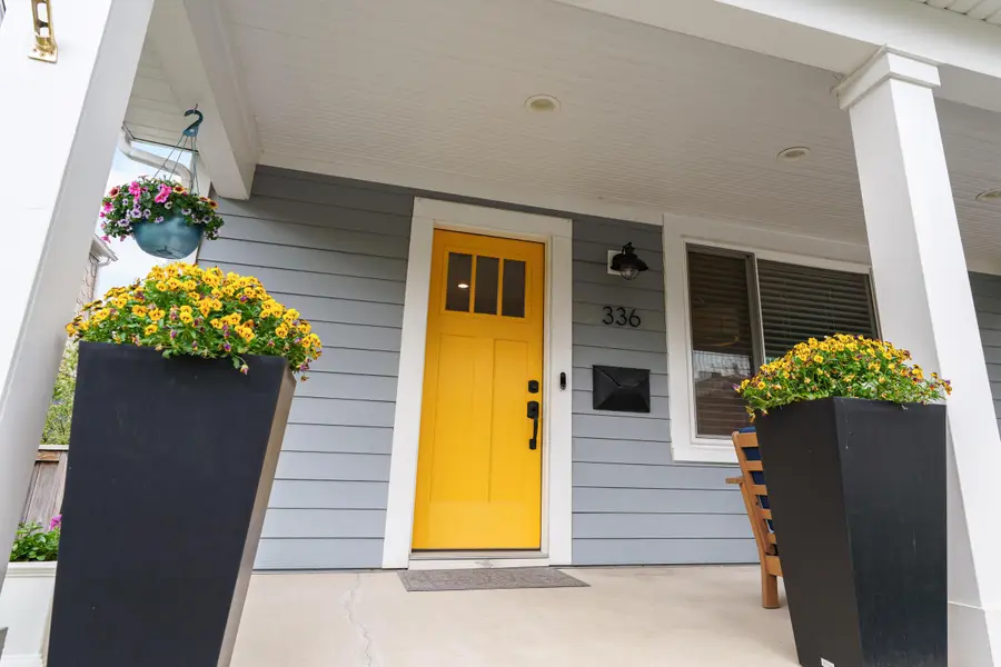 336 Reinhard Avenue, Columbus, OH 43206 - #3