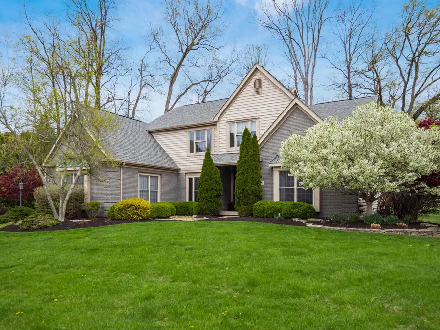 5695 Medallion Drive E, Westerville, OH 43082 - #3