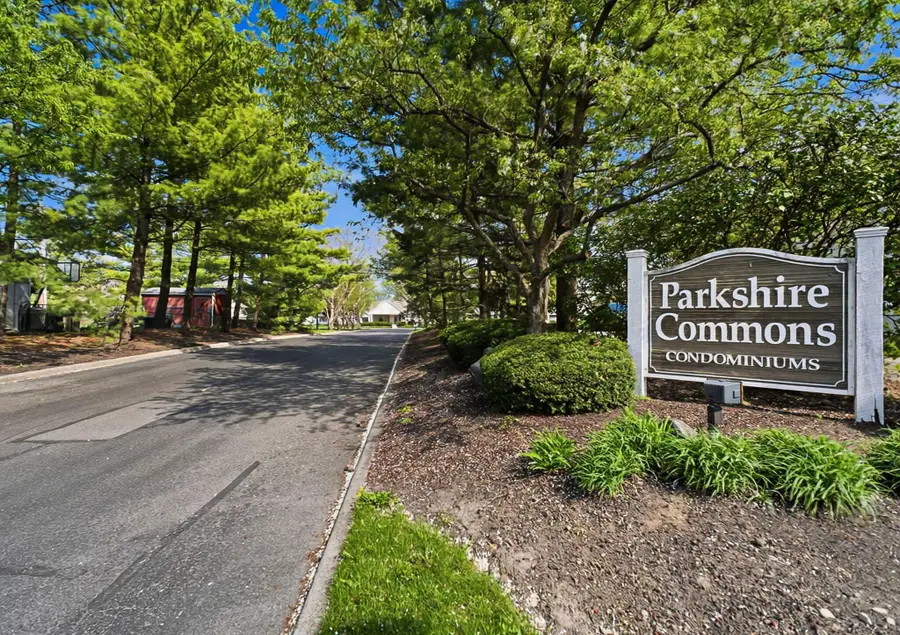 5574 Parkshire Drive, Columbus, OH 43229 - #2