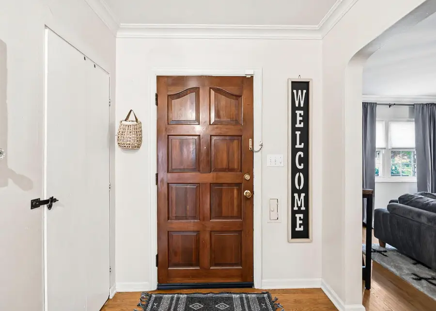 2808 E Broad Street, Columbus, OH 43209 - #3