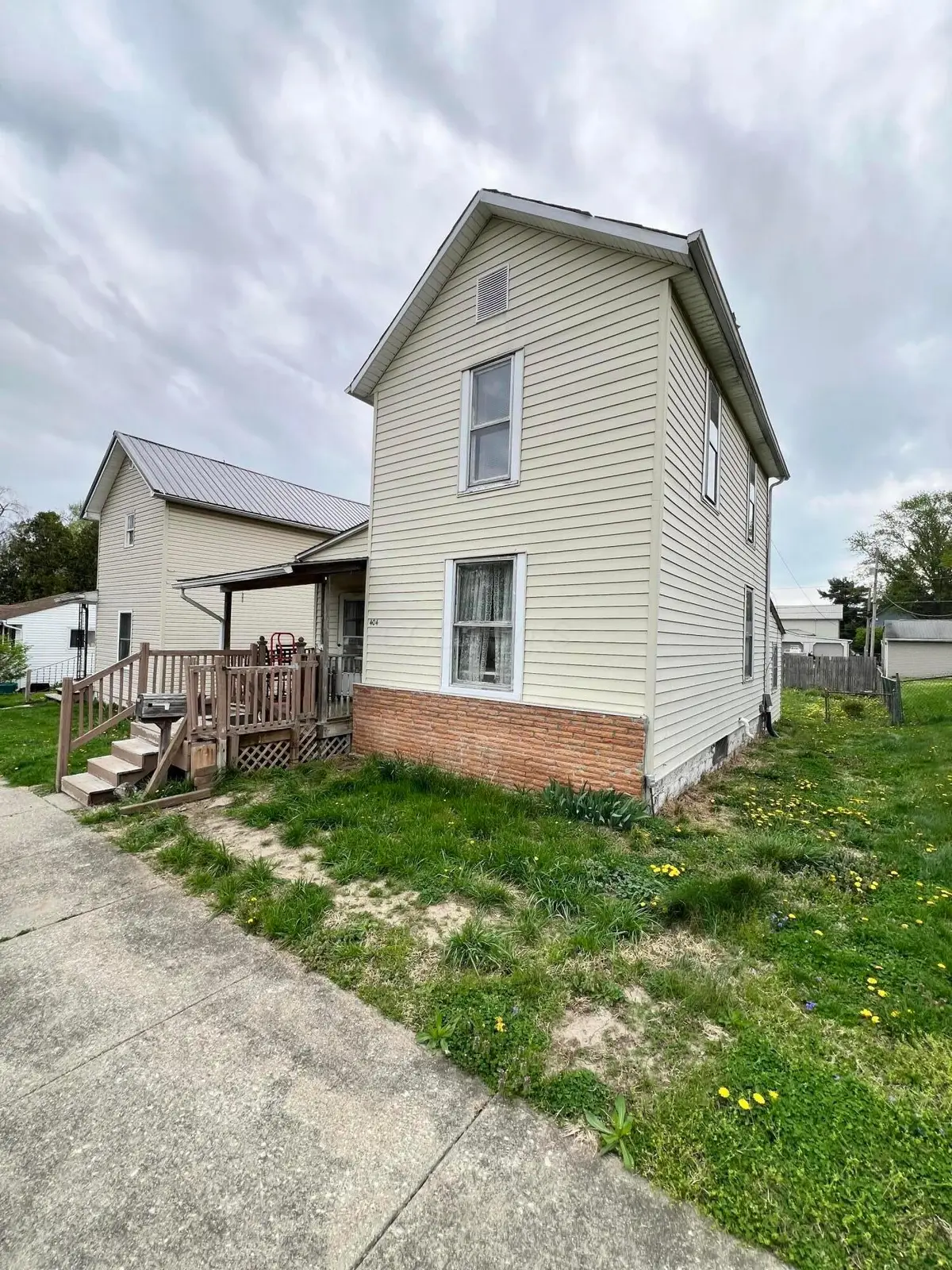 404 N 10th Street, Newark, OH 43055 - #1