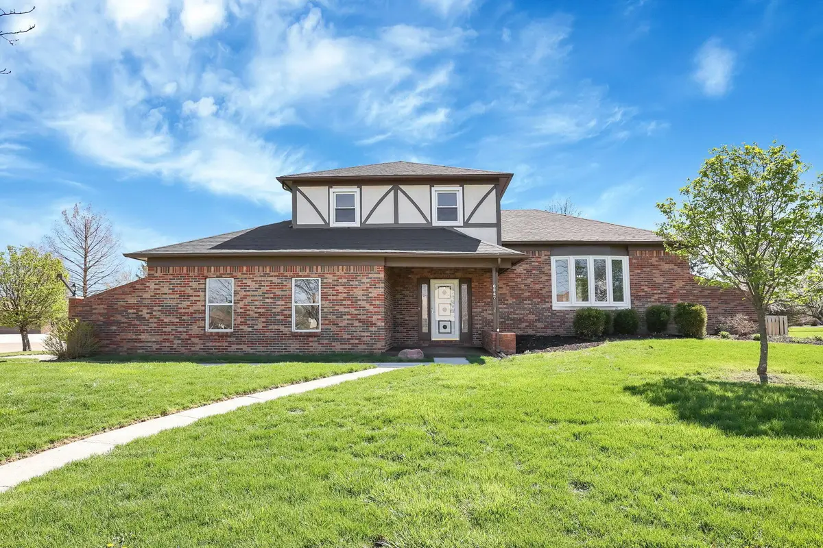 6347 Moundview Place, Grove City, OH 43123 - #1