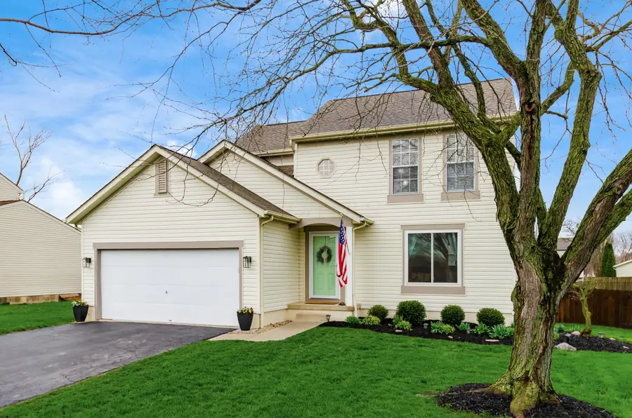 4208 Rockledge Street, Grove City, OH 43123 - #2