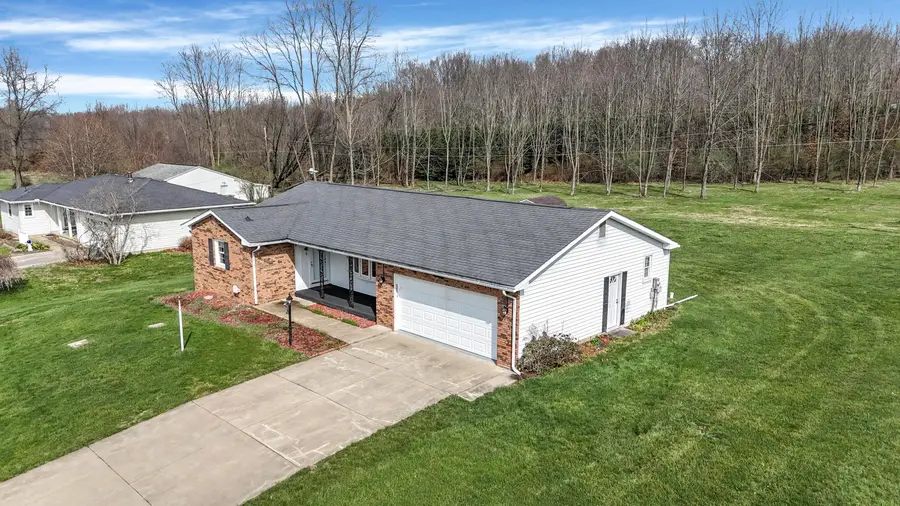 14463 Maple Lane, Mount Vernon, OH 43050 - #2