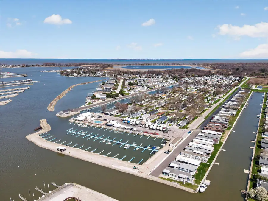 1600 N Buck Road, Marblehead, OH 43440 - #2