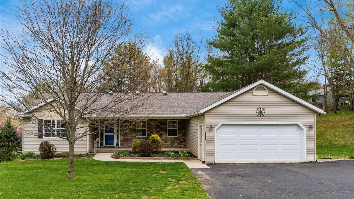 1664 Apple Valley Drive, Howard, OH 43028 - #1