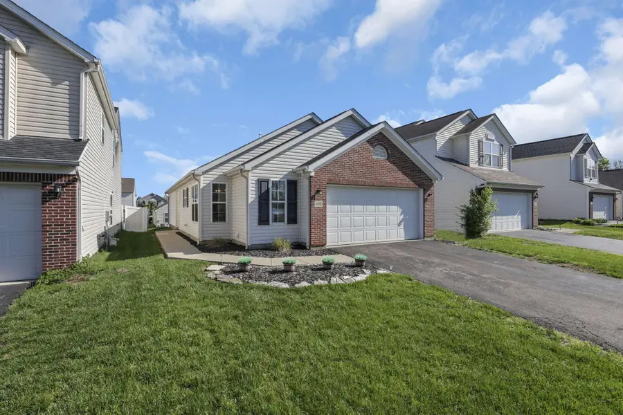 6880 Riding Trail Drive, Canal Winchester, OH 43110 - #2