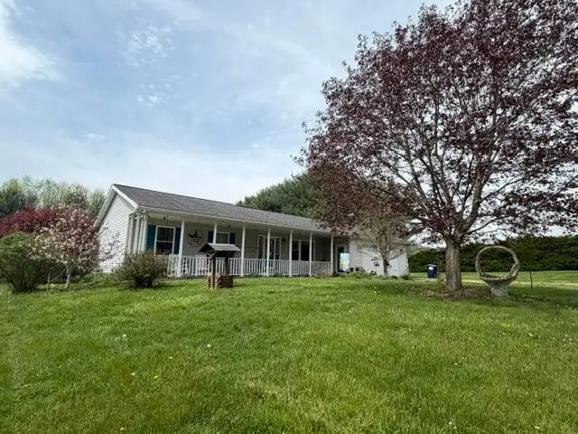 4630 Chestnut Hills Road Ne, Newark, OH 43055 - #1