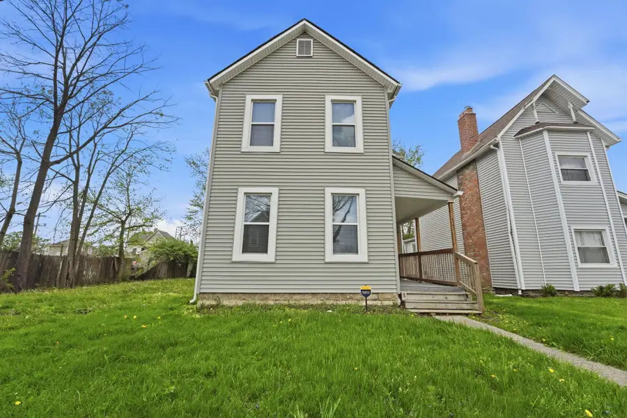 323 W Park Avenue, Columbus, OH 43223 - #3