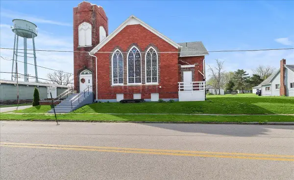 205 W Center Street, West Mansfield, OH 43358