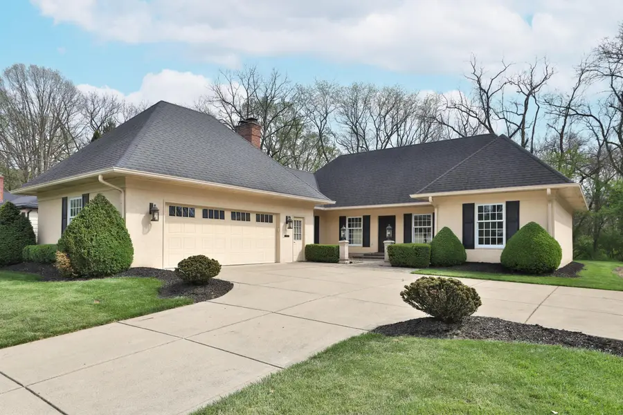309 Melbourne Place, Worthington, OH 43085 - #3