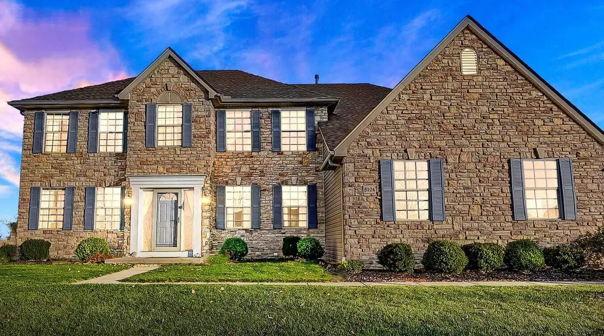8104 Amanda Northern Road Nw, Canal Winchester, OH 43110 - #1