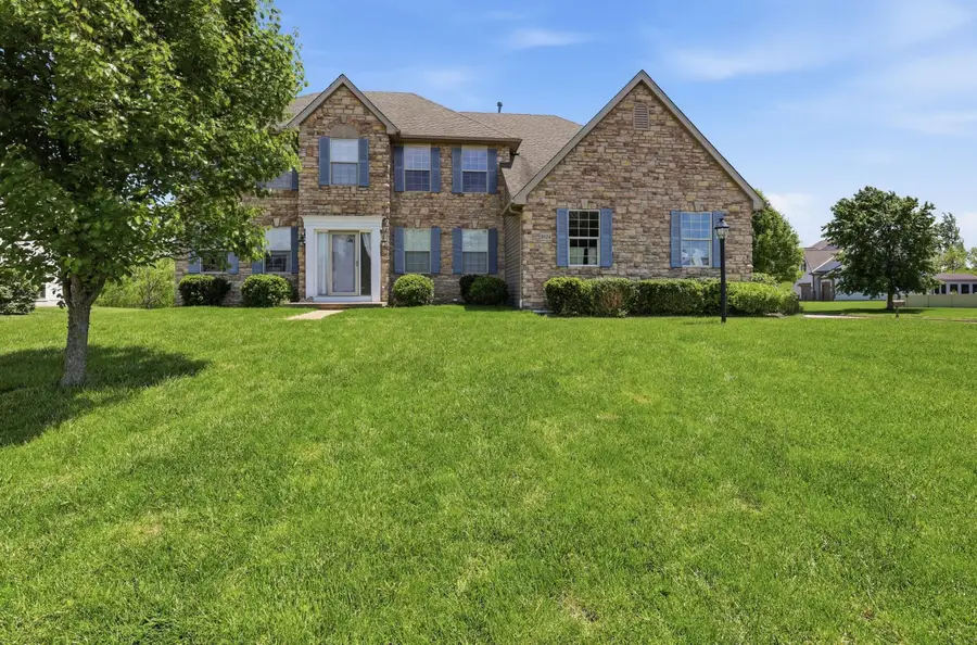 8104 Amanda Northern Road Nw, Canal Winchester, OH 43110 - #2