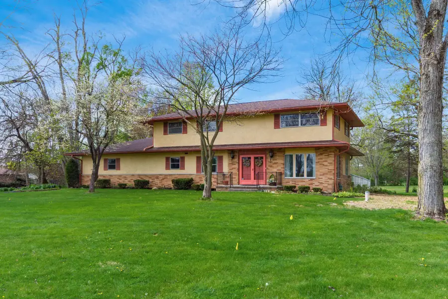 3561 Kingsway Drive, Columbus, OH 43221 - #2