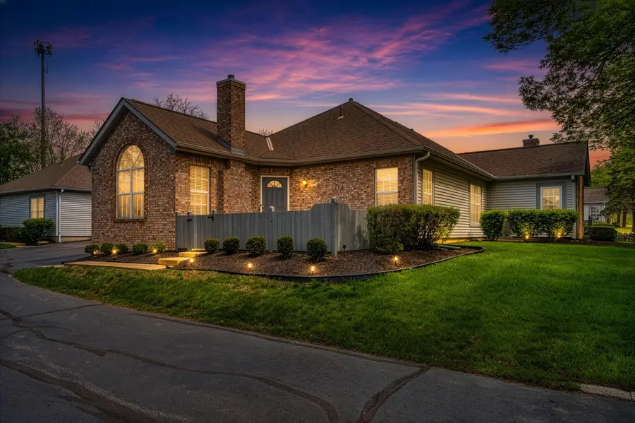 360 Villa Oaks Lane, Columbus, OH 43230 - #2