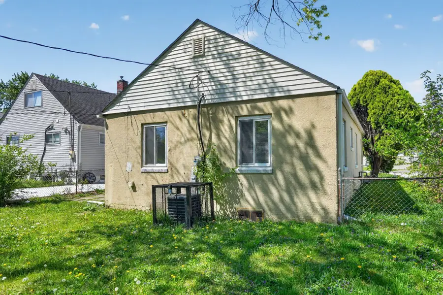 56 Florence Avenue, Columbus, OH 43228 - #2