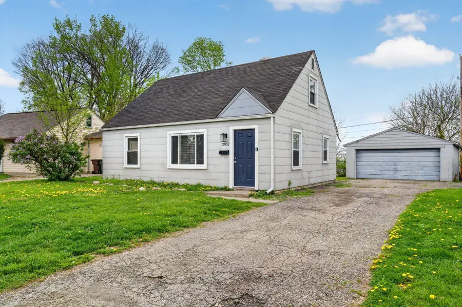 2902 Northglen Drive, Columbus, OH 43224 - #2