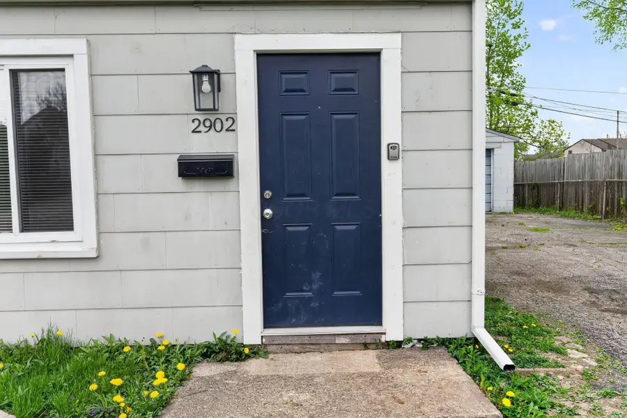 2902 Northglen Drive, Columbus, OH 43224 - #3