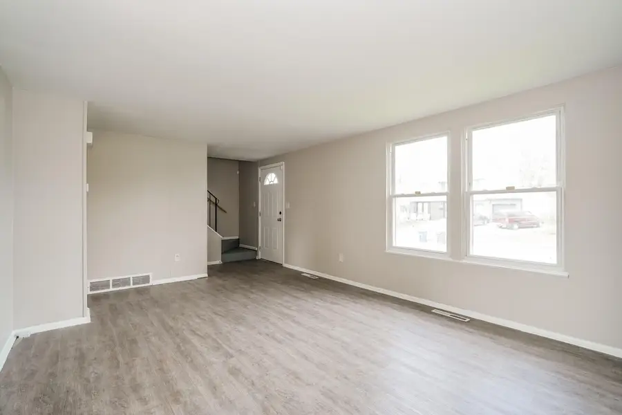 1565 Felix Drive, Columbus, OH 43207 - #3