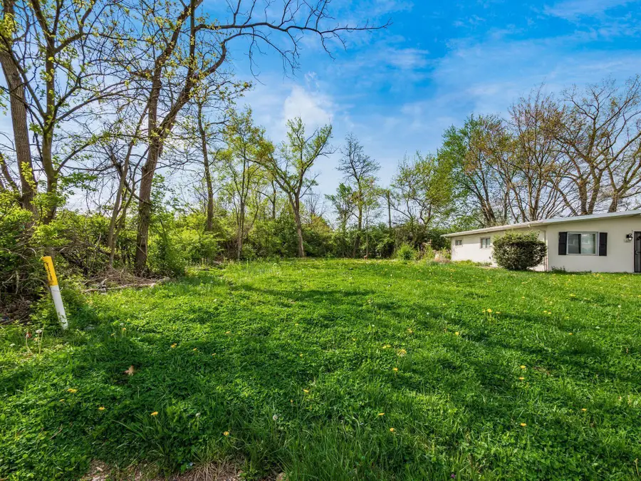 1835 E Blake Avenue, Columbus, OH 43219 - #2