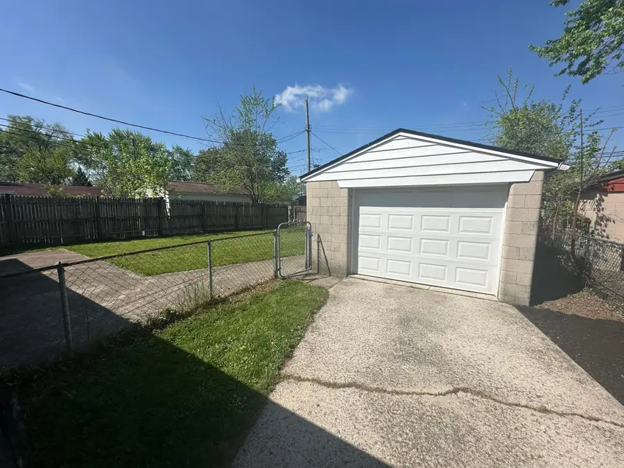 1283 Carolwood Avenue, Columbus, OH 43227 - #3