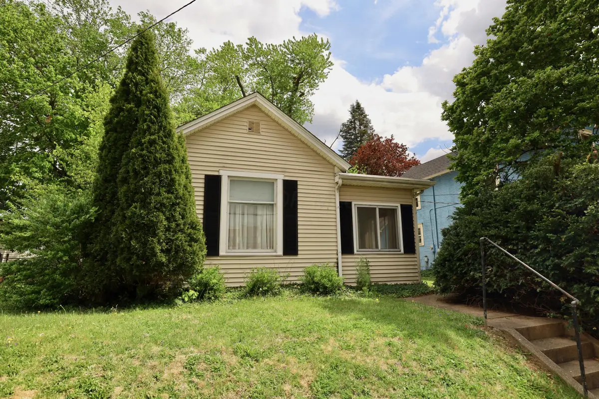 140 N Ewing Street, Lancaster, OH 43130 - #1