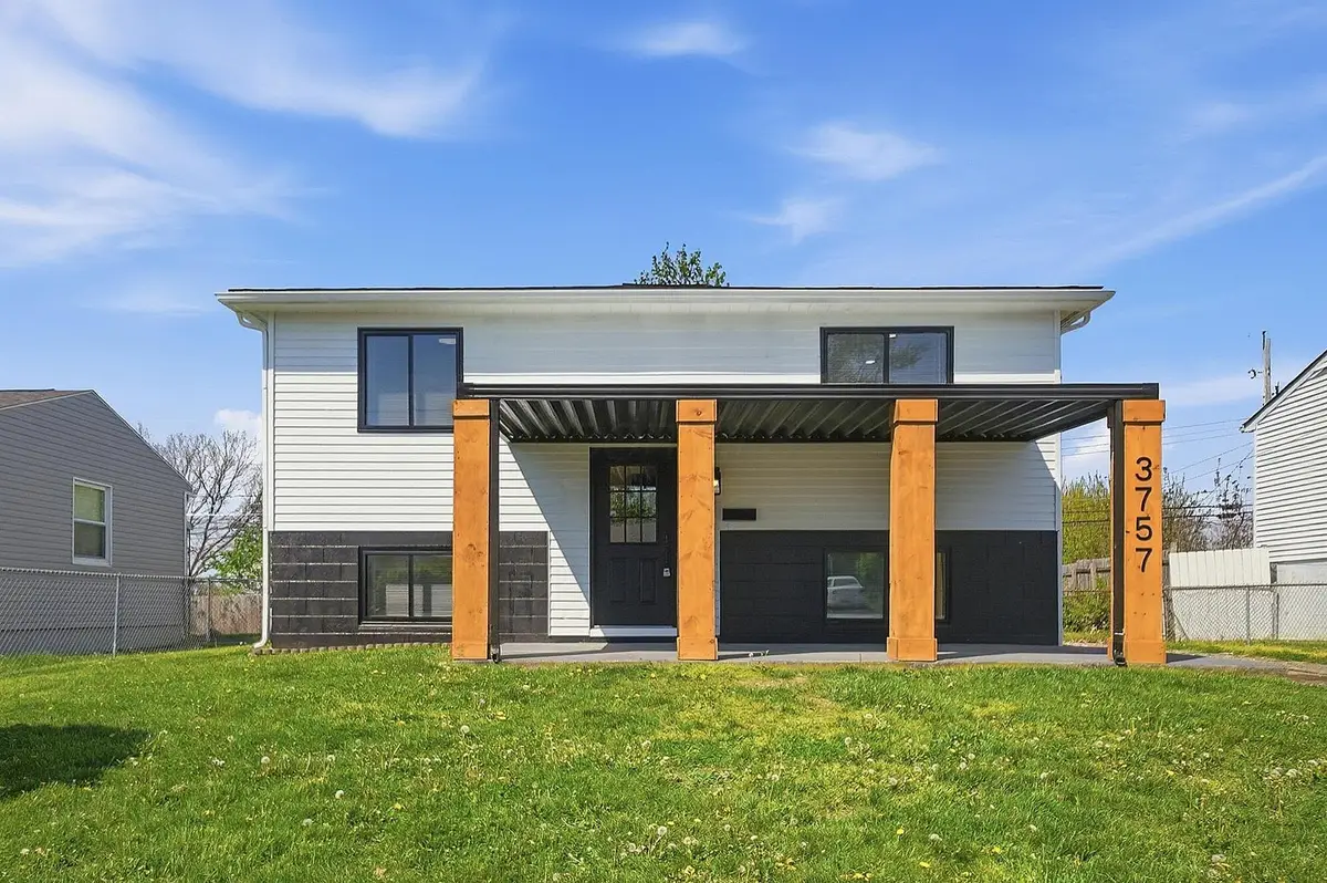 3757 Amwell Road W, Columbus, OH 43207 - #1