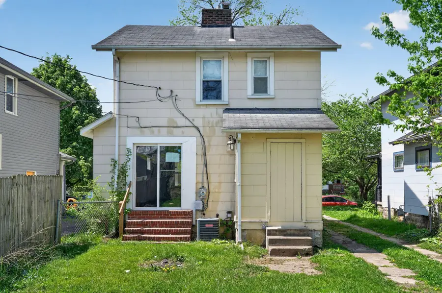 562 S Ogden Avenue, Columbus, OH 43204 - #3