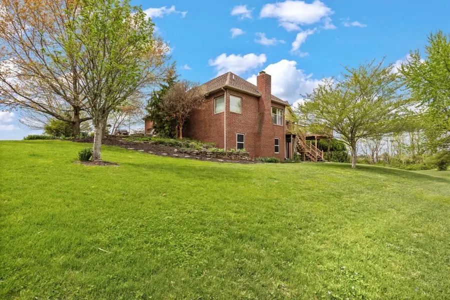 7616 Richardson Road, Groveport, OH 43125 - #3