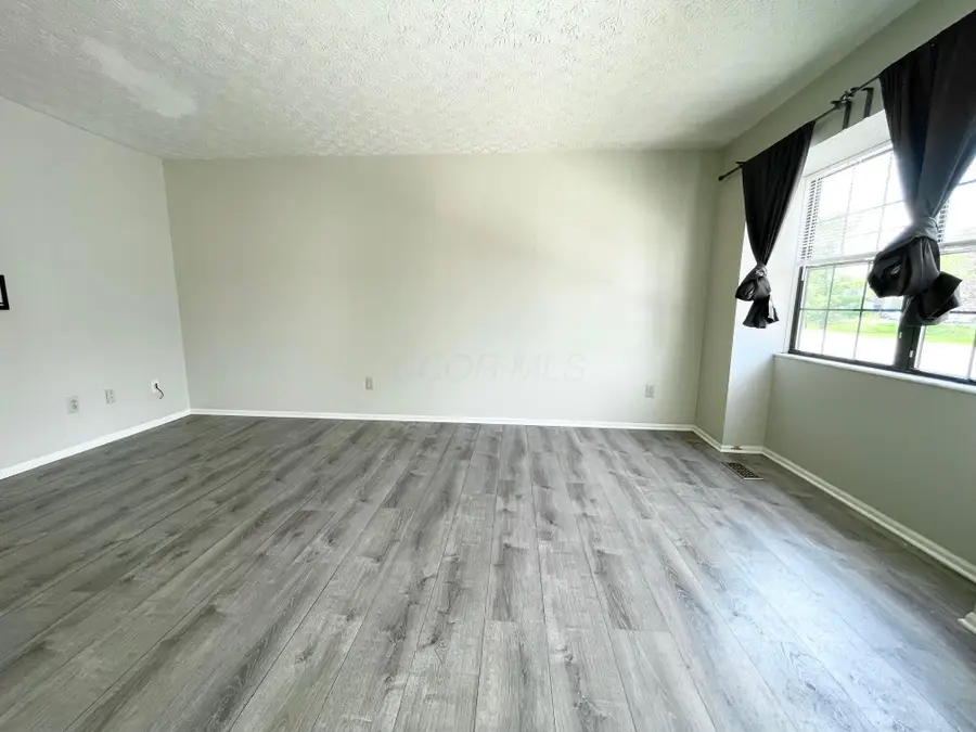 8174 Rochester Way, Westerville, OH 43081 - #2