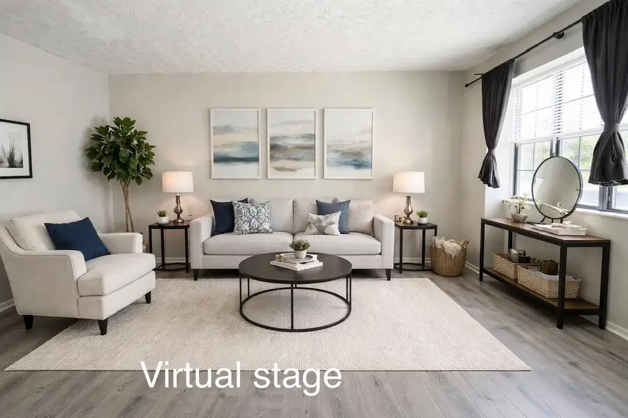 8174 Rochester Way, Westerville, OH 43081 - #3