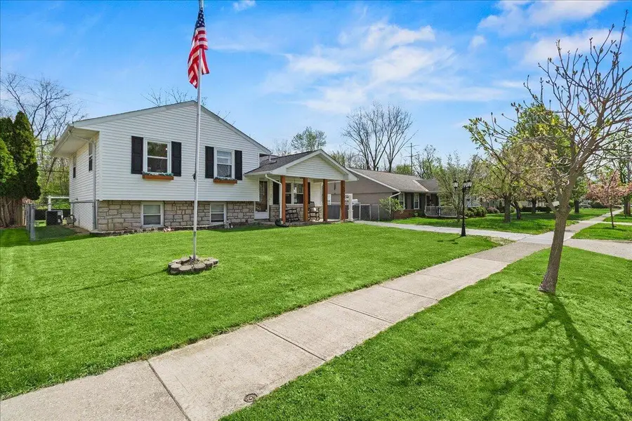 5054 Drivemere Road, Hilliard, OH 43026 - #3