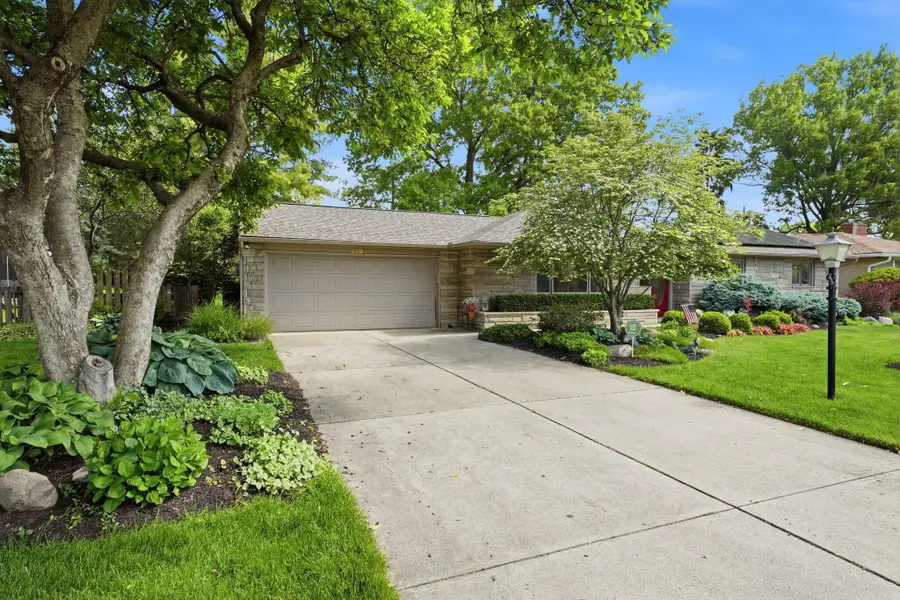 2290 Middlesex Road, Columbus, OH 43220 - #2