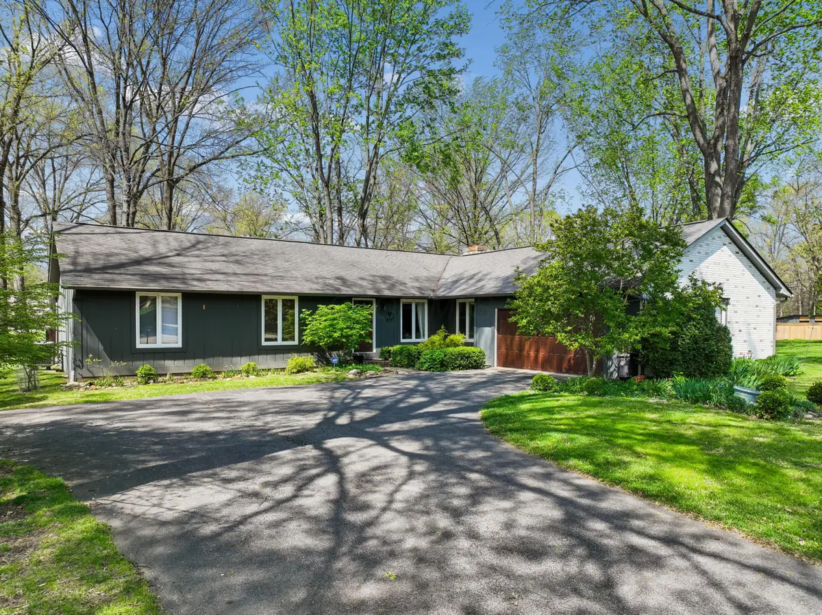 599 Link Road, Columbus, OH 43213 - #1