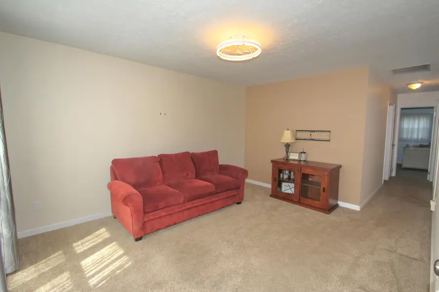 253 Washington Avenue, London, OH 43140 - #3