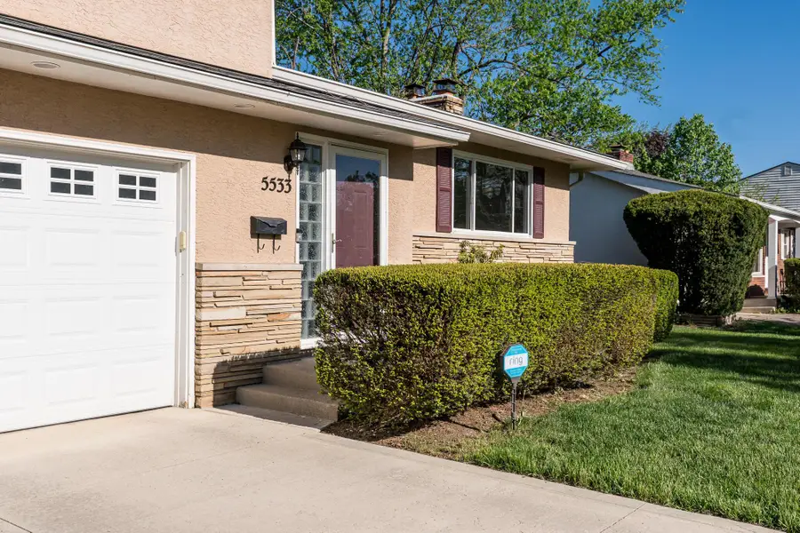 5533 Redwood Road, Columbus, OH 43229 - #3
