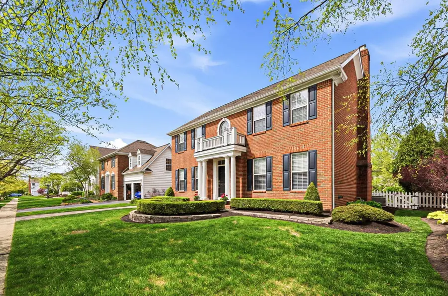 4940 Heath Gate Drive, New Albany, OH 43054 - #2