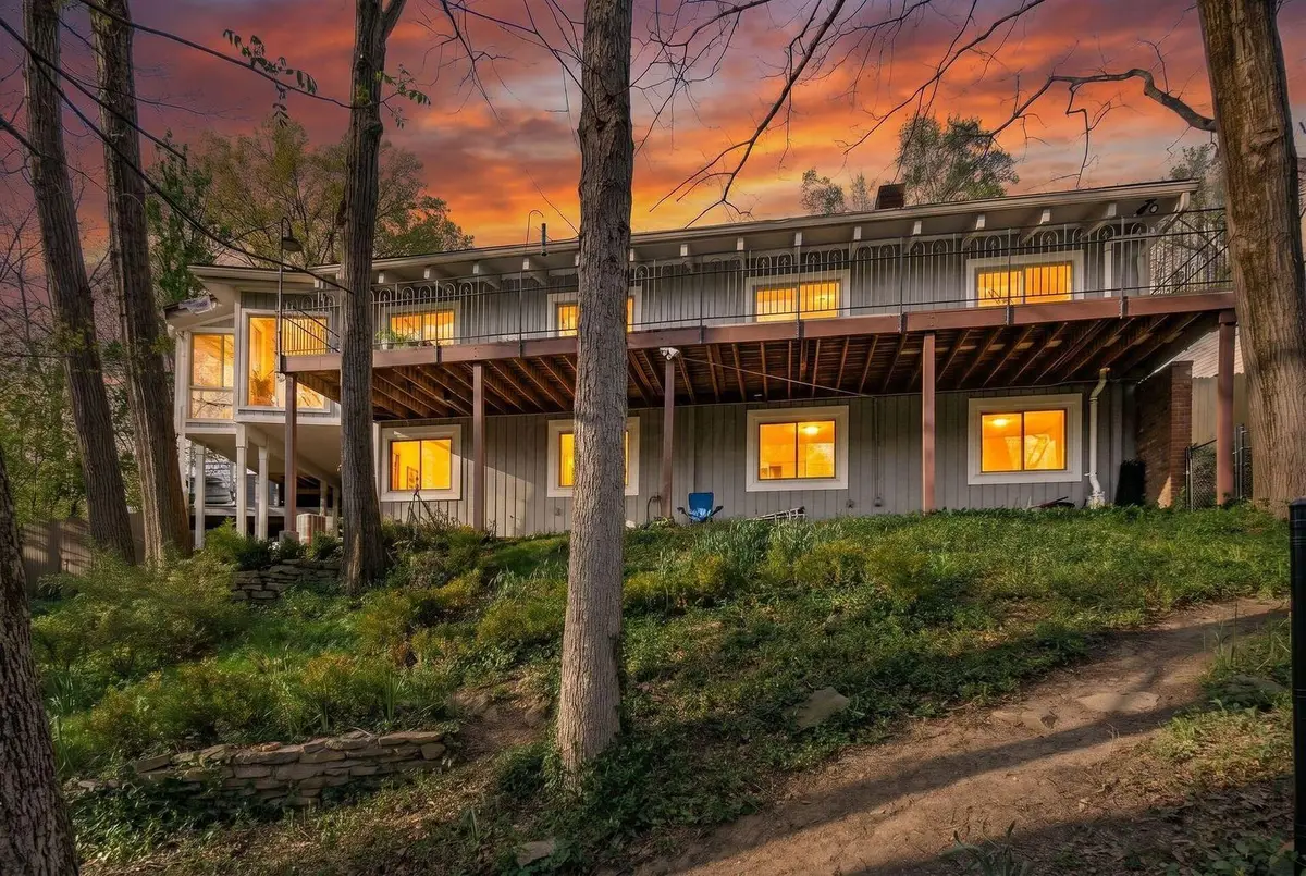 451 Fairlawn Drive, Columbus, OH 43214 - #1