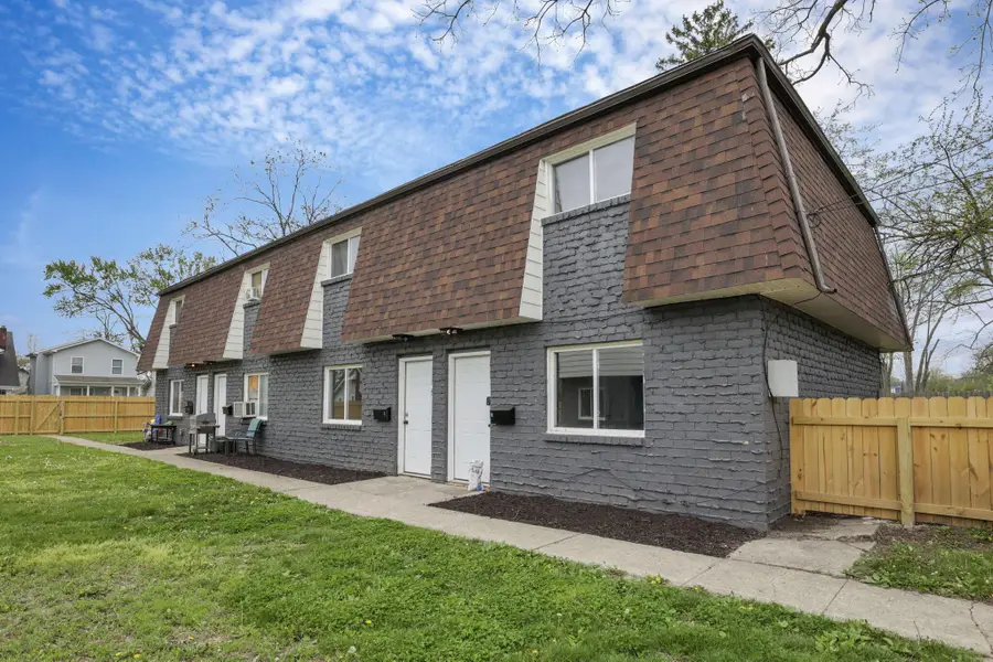 1524 Genessee Avenue, Columbus, OH 43211 - #2