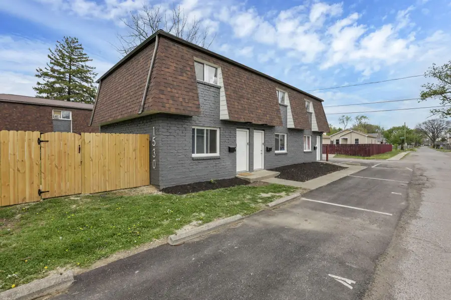 1530 Genessee Avenue, Columbus, OH 43211 - #3